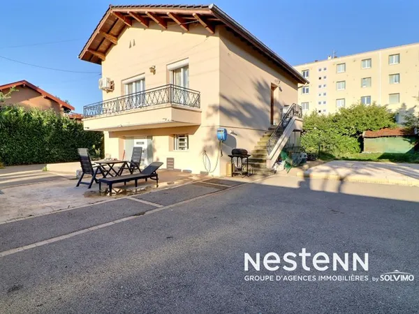 Maison Saint Priest Revaison 4 Pièces 104 m2, 3 chambres, terrain 582m2