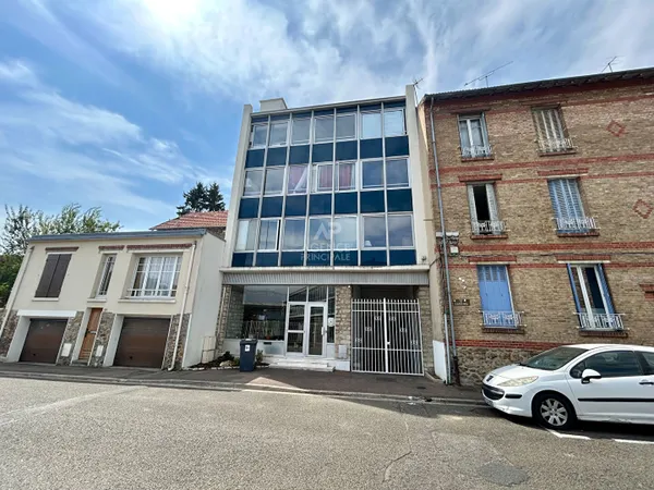 APPARTEMENT POISSY 2 PIECES VENDU LOUE