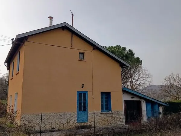 Maison (vente à terme possible), jardin, garage