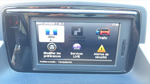 Renault Megane 1.2 TCe 115 - Limited – 2015 – 138627 km – Essence – Boîte Manuelle — photo 4