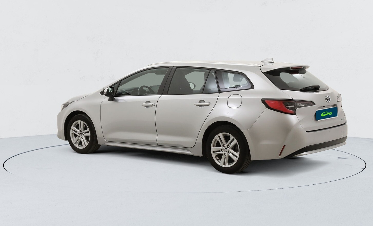 Toyota Corolla Touring Sports — photo 3