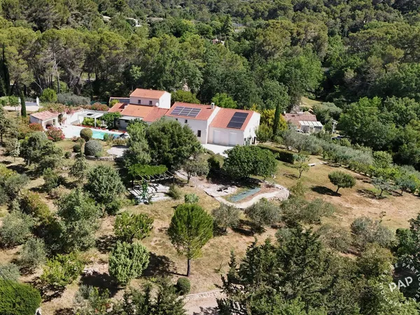 Maison 7 pièces 286 m²