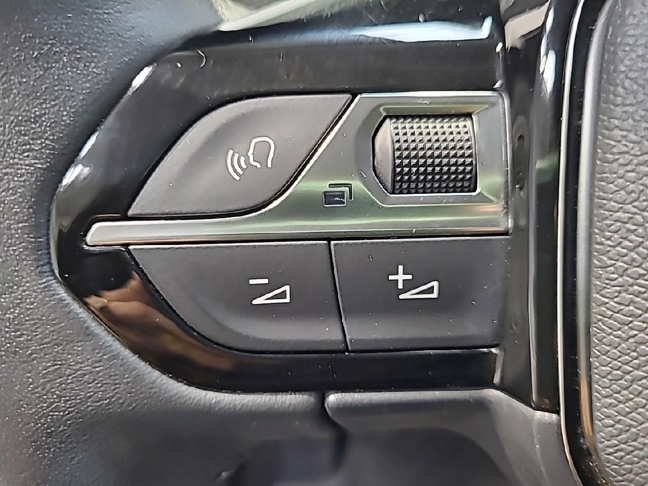 Peugeot 2008 puretech 100 s&s bvm6 allure — photo 22