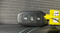 Peugeot 3008 1.5 BlueHDi 130ch S&S Allure Pack EAT8 — photo 16