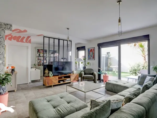 Maison 5 pièces 151 m²