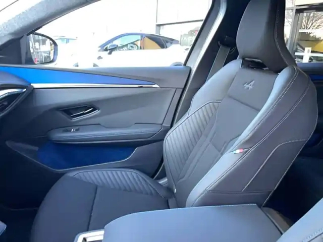 Renault Scenic e-tech electrique 220 ch grande autonomie — photo 14