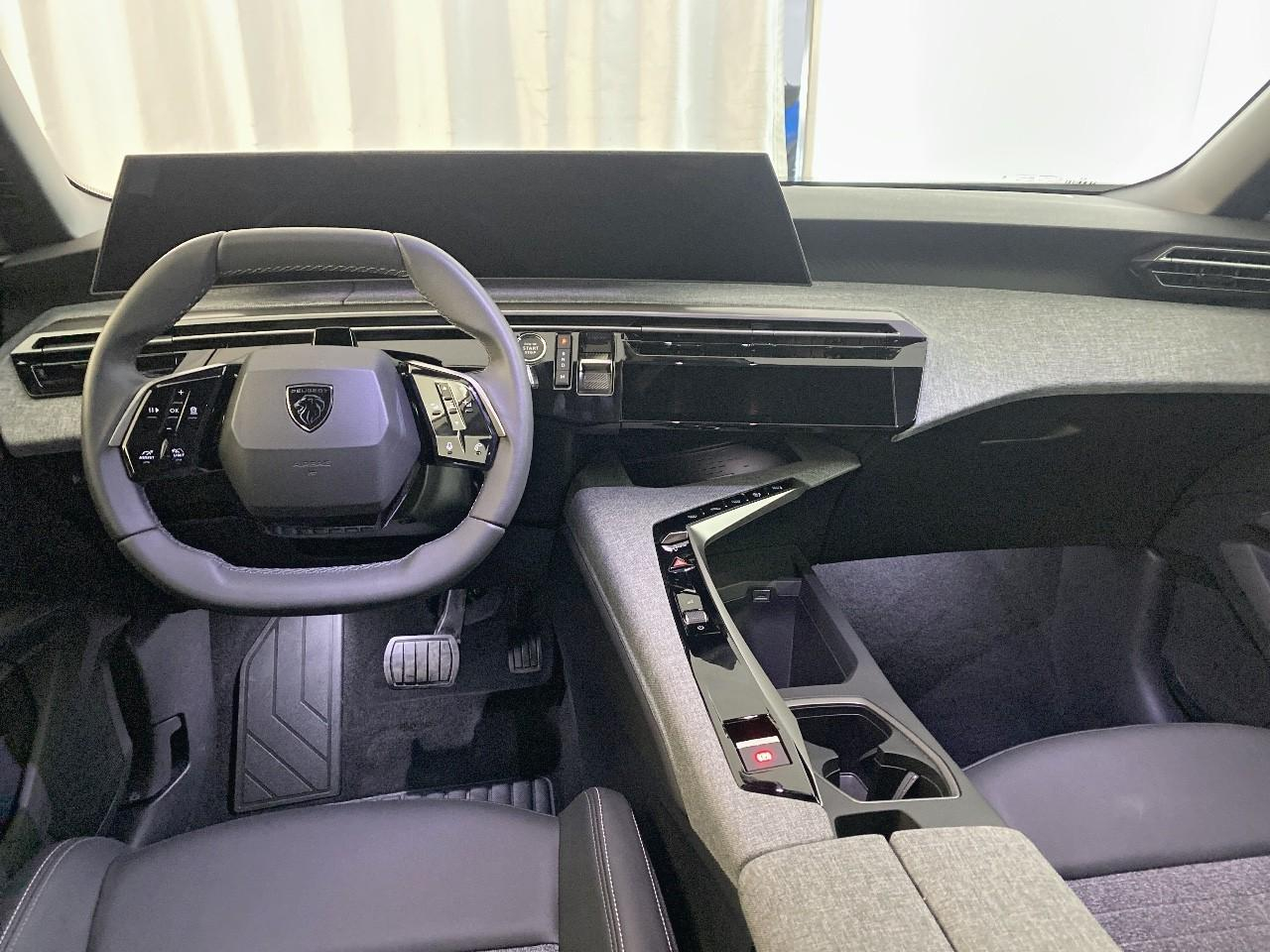 Peugeot 5008 hybrid 145 ch e-dcs6 allure — photo 8