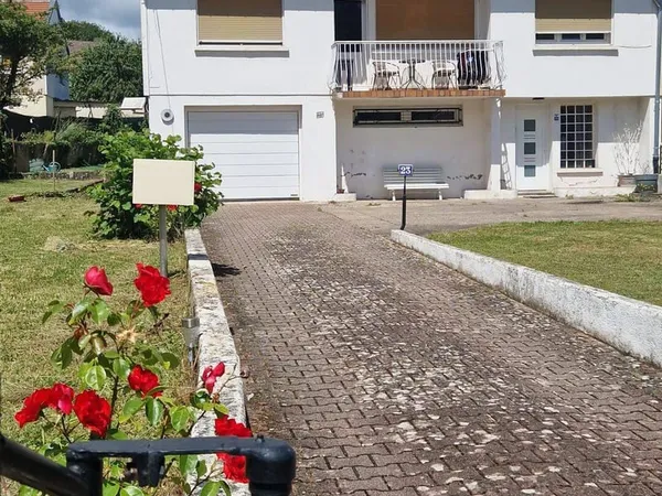 Maison 6 pièces 100 m²