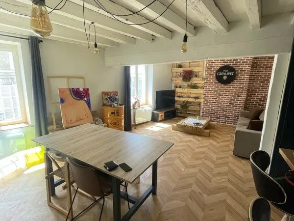 Duplex meublé 70 m² - Orléans centre (Madeleine) - 2 chambres