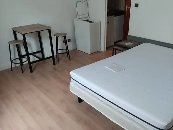 Appartement T1 meublés centre-ville vichy