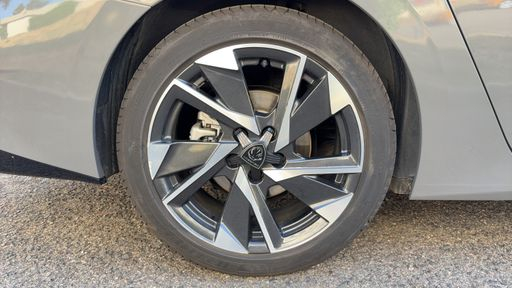 Peugeot 308 SW 1.5 BlueHDi 130 EAT8 - Allure – 2024 – 20325 km – Diesel – Boîte Automatique — photo 20