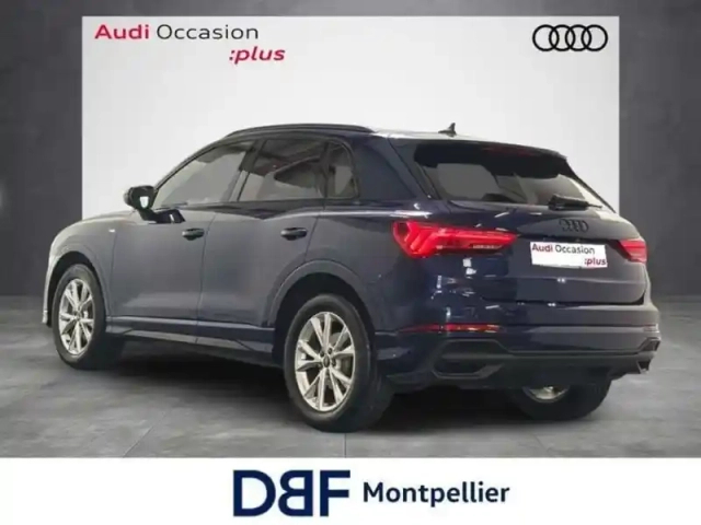 Audi Q3 35 tfsi 150 ch s tronic 7 s line plus — photo 24