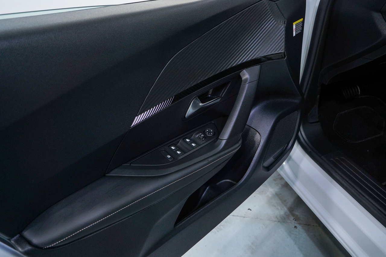 Peugeot 2008 — photo 16