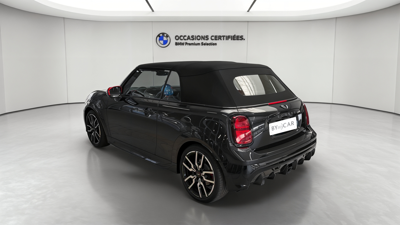 Mini Cooper Cabriolet JCW 231 ch DKG7 — photo 3