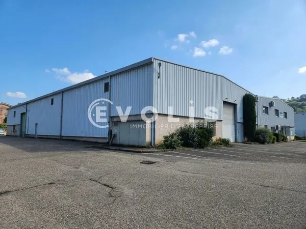 Locaux d'activité - A LOUER - 520 m² non divisibles