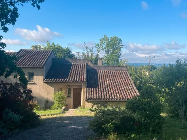 Vends superbe maison d'architecte sur les côteaux de Moissac