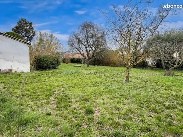 Terrain 472 m² Vergeze