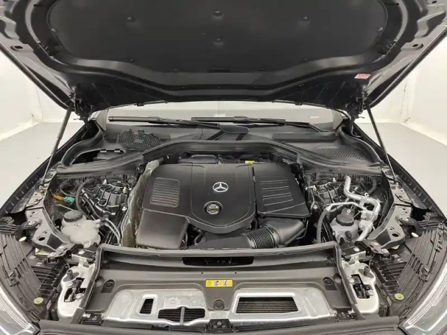 Mercedes Glc 300 e 9g-tronic 4matic — photo 20