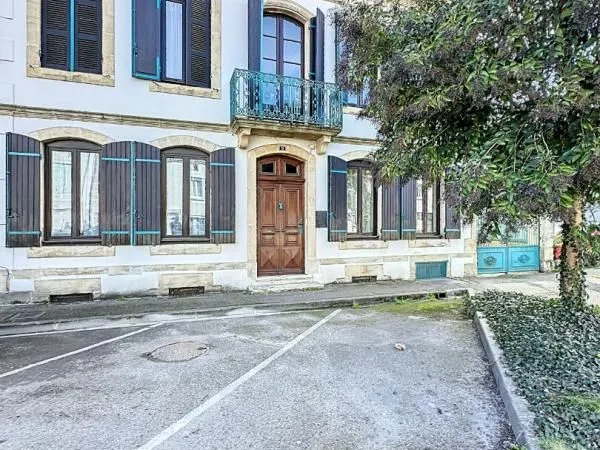 Maison 7 pièces 210 m²