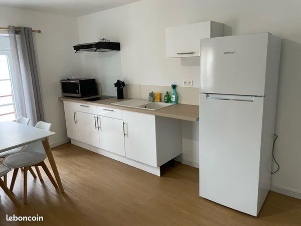 60m2 avec garage meublé