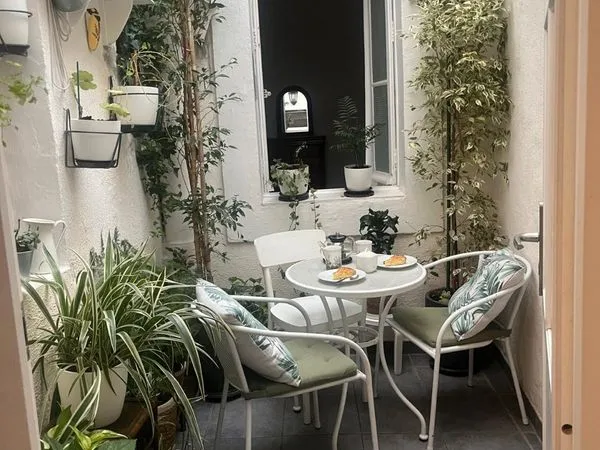Avignon IM Raspail : Haussmannien familial de 99 m2, proche gares, écoles et remparts