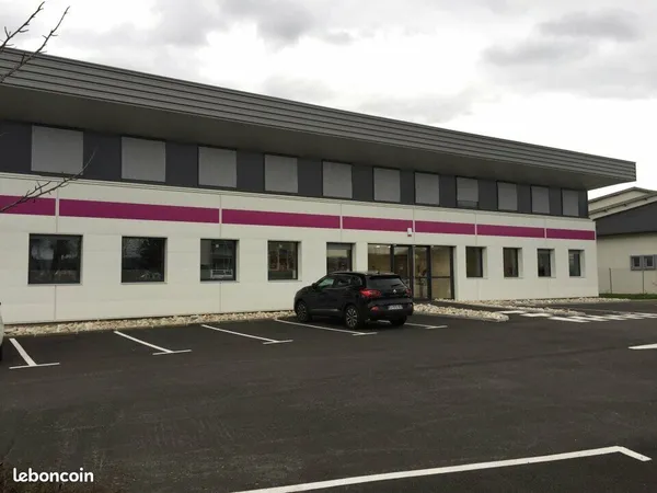 Bureaux 142 m²