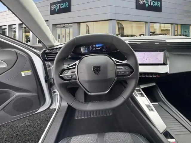 Peugeot 308 hybrid 136 e-dcs6 allure — photo 12