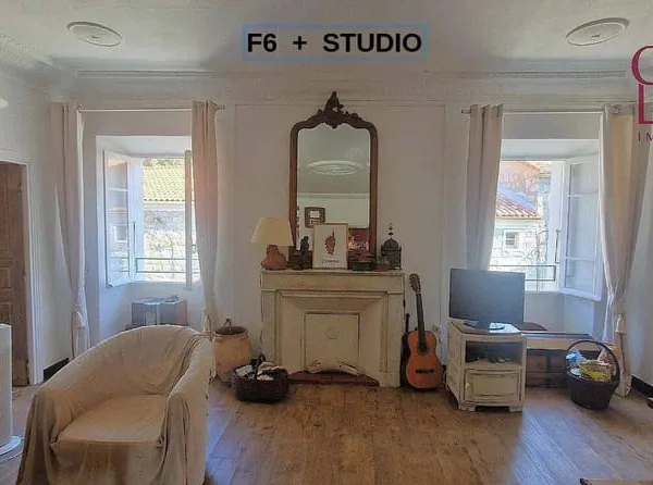 Appartement 6 pièces 151 m²