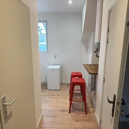 Studio meublé 25 m² à louer