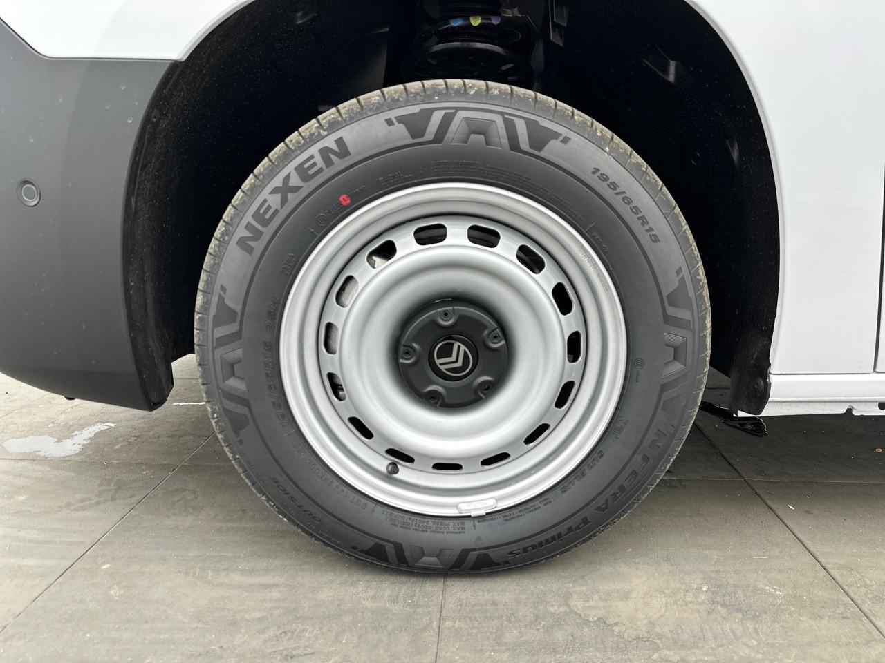Citroën Berlingo van m diesel 100 ch manuelle — photo 7