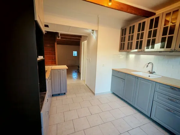 Maison de 70m2 à louer sur Roquemaure