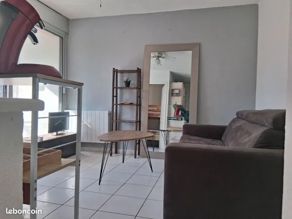 T1 MEUBLE location à l'année