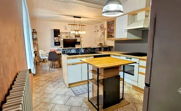 Maison mitoyenne - 65 m² - 2 chambres - Moyeuvre-Grande