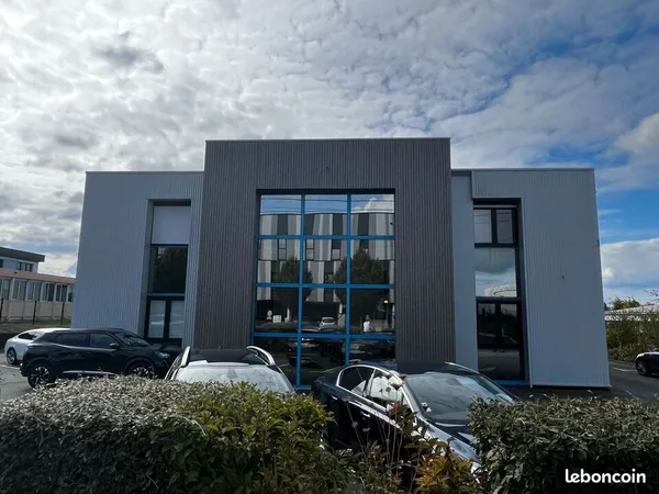 Bureaux 47 m² CESSON SEVIGNE