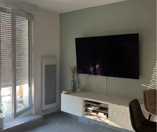 Superbe appartement rénové de 37 m² avec balcon - Hyper-centre de Valenciennes