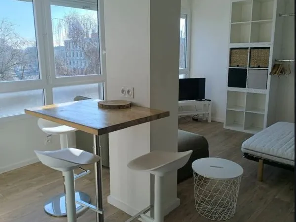 Studio meublé 30m2 proche Bowling Annecy