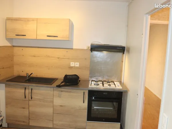 A louer appartement 2 pieces 46m2