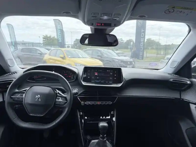 Peugeot 2008 puretech 100 s&amp;s bvm6 — photo 13