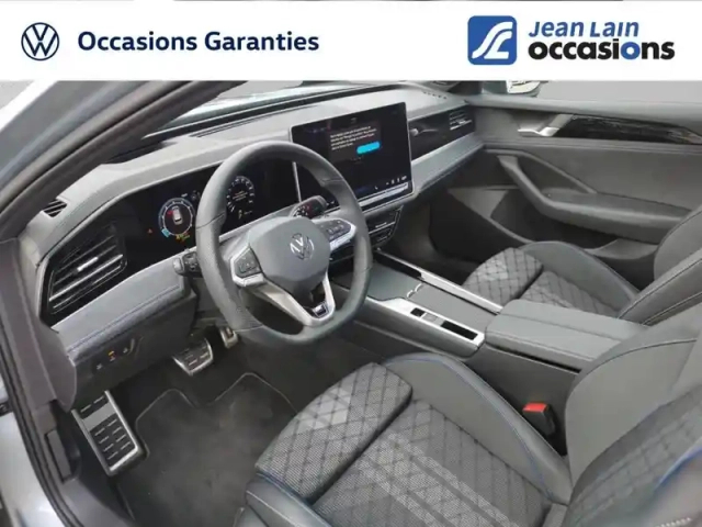 Volkswagen Passat 1.5 etsi opf 150 dsg7 — photo 37
