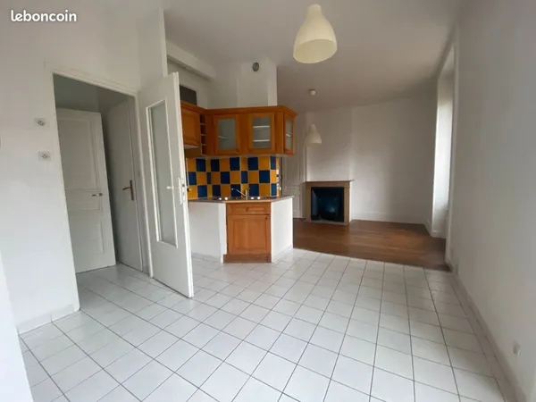 T2 rue du Dauphiné, Lyon 3