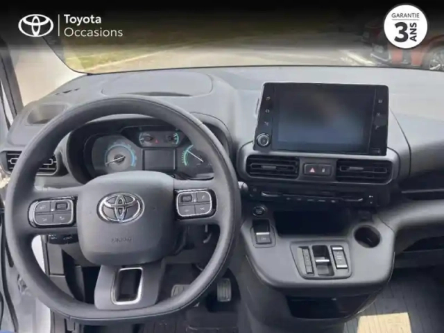Toyota Proace city electric medium 50 kwh business mc23 — photo 14