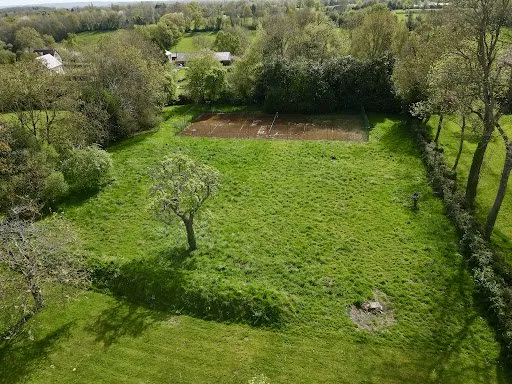 Terrain 4139 m²