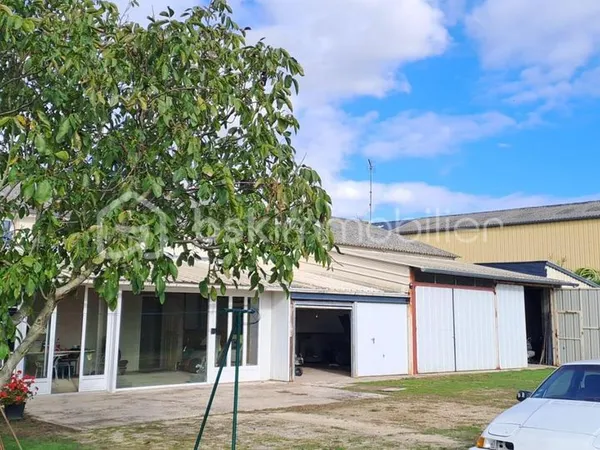 Maison 6 pièces 250 m²