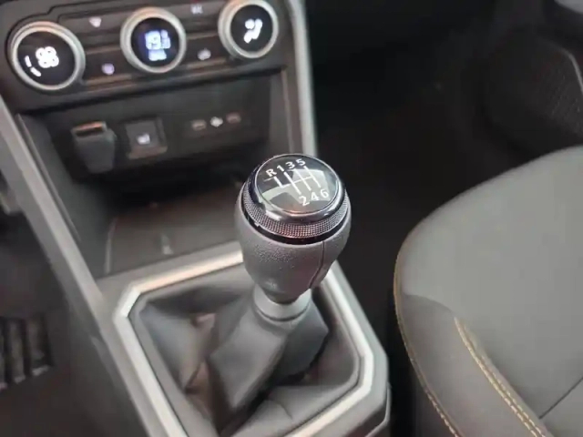 Dacia Sandero eco-g 120 — photo 8