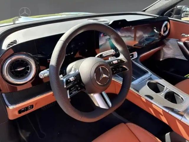 Mercedes Glc 400 4matic avec technologie eq — photo 10