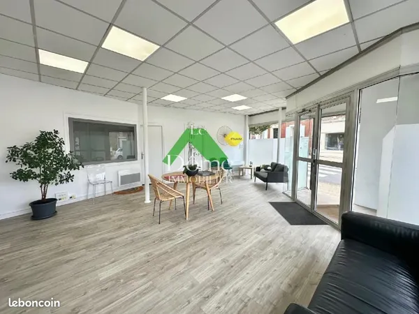 Local 80 m²