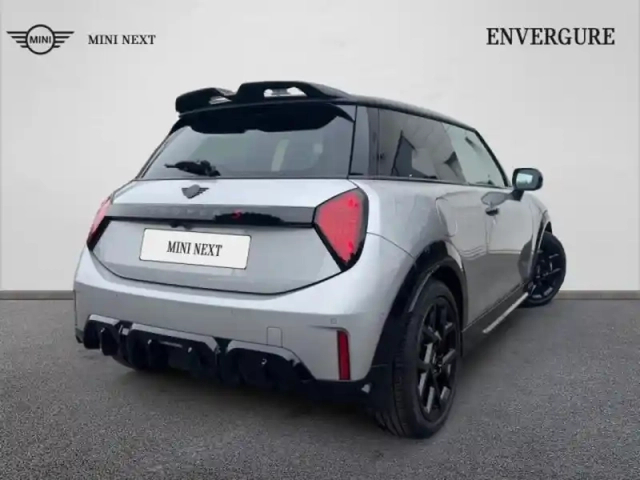 Mini Cooper 3 portes s 204ch jcw dkg7 — photo 2
