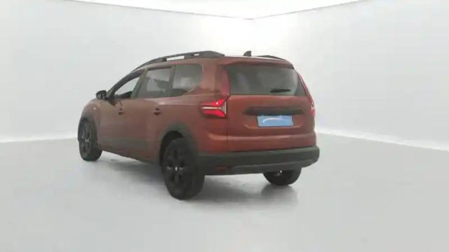 Dacia Jogger tce 110 7 places — photo 5