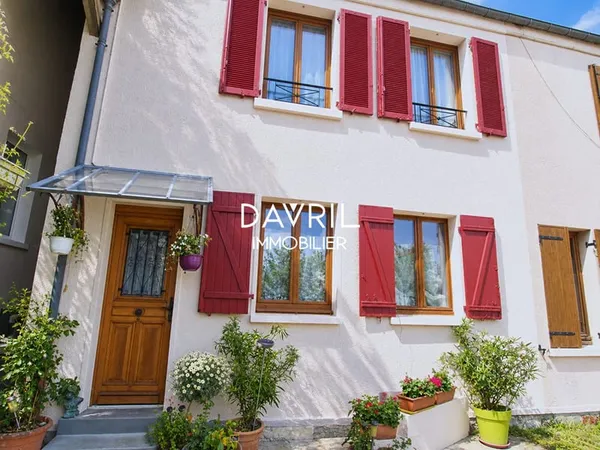 Maison 3 pièces à vendre à Conflans Sainte Honorine, quartier centre ville et proche gare SNCF !!!