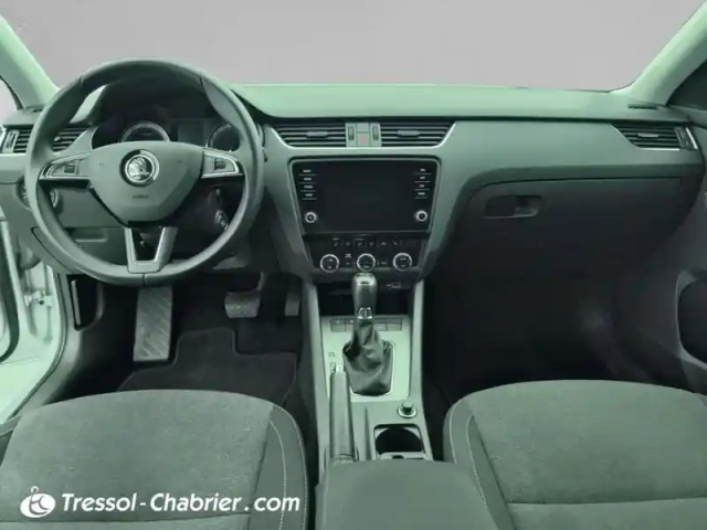 Skoda Octavia 1.5 tsi 150 ch dsg7 clever — photo 10